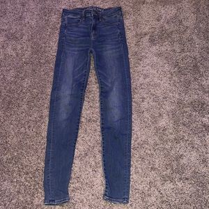 Light blue American eagle high waisted jeans